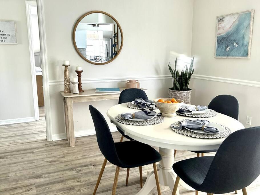 Beautiful Spacious Home! Close To Beaches - Heated Private Pool Englewood Εξωτερικό φωτογραφία