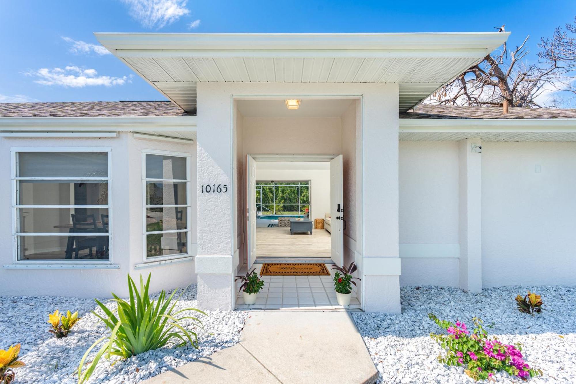 Beautiful Spacious Home! Close To Beaches - Heated Private Pool Englewood Εξωτερικό φωτογραφία